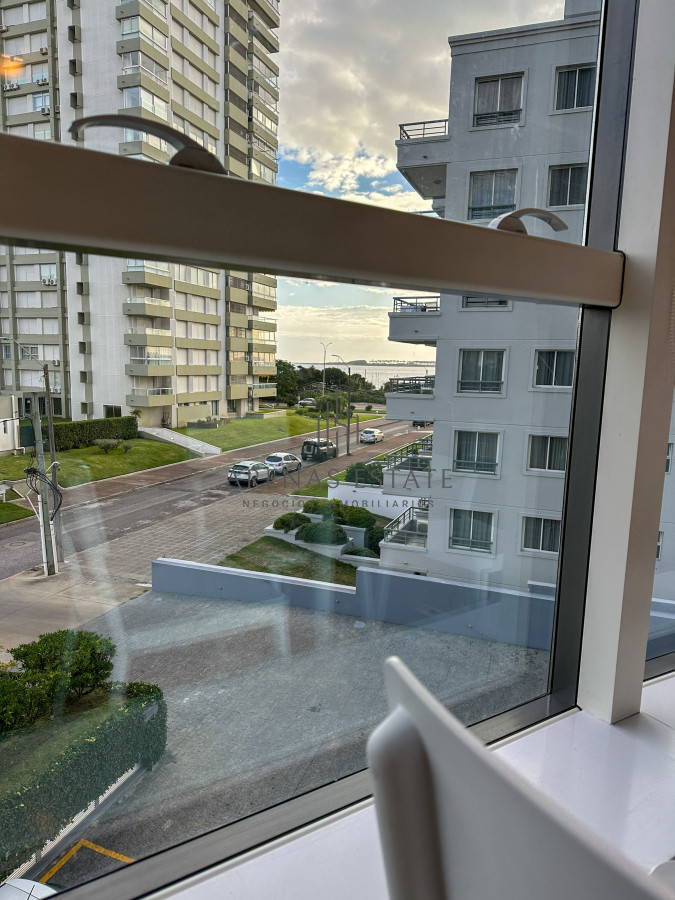 Apartamento ID.3188 - Mansa, Apartamento en Alexander Collection, dos suites más toilette
