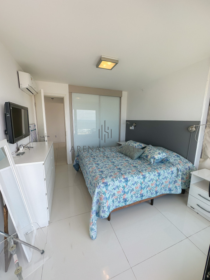 Apartamento ID.3647 - Oportunidad,Artower, piso alto con excelente vista, 1 dormitorio