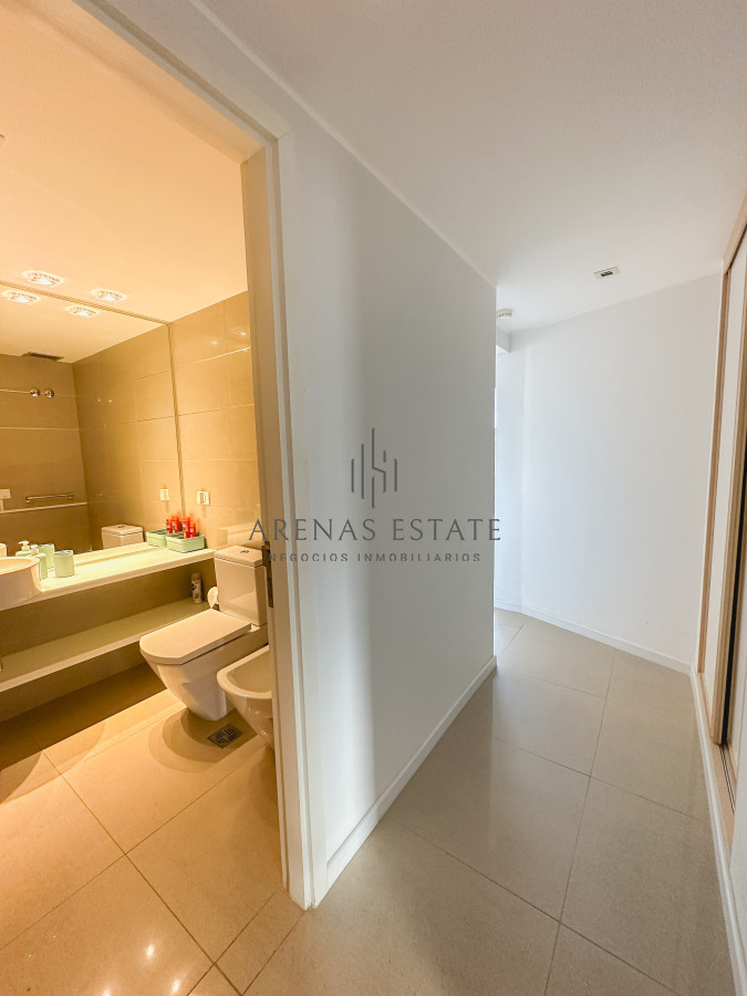 Apartamento ID.3188 - Mansa, Apartamento en Alexander Collection, dos suites más toilette