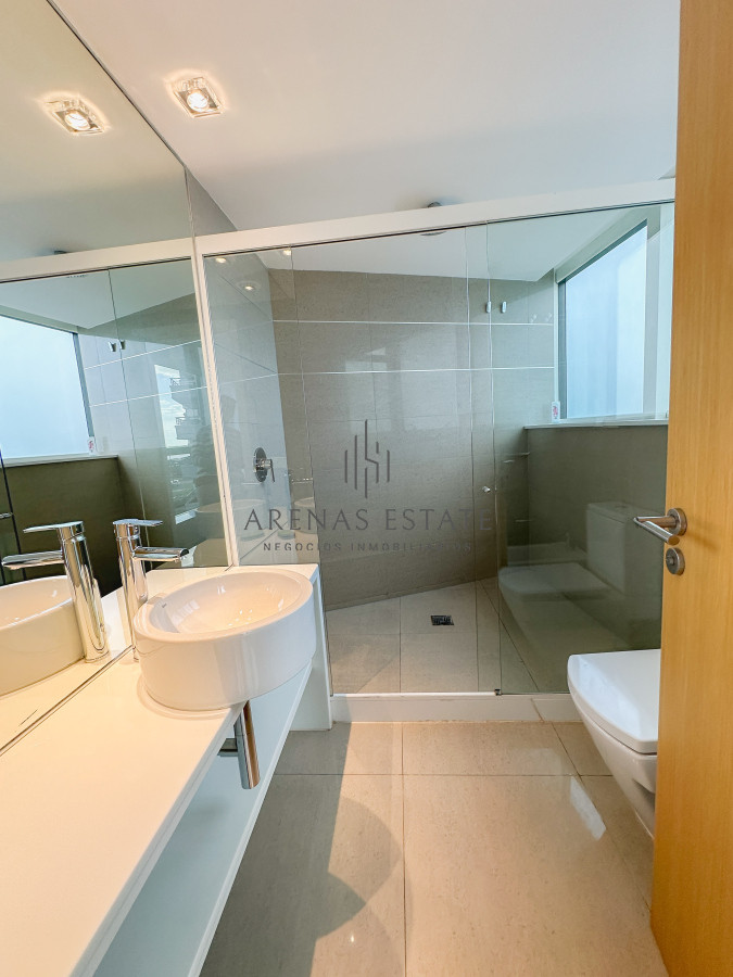 Apartamento ID.3188 - Mansa, Apartamento en Alexander Collection, dos suites más toilette