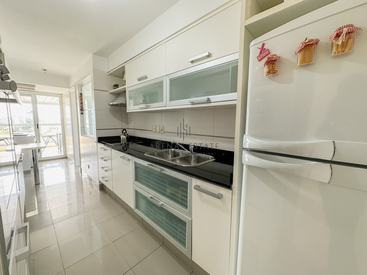 Apartamento ID.3018 - Mansa, apartamento de 3 dormitorios más dependencia con parrillero