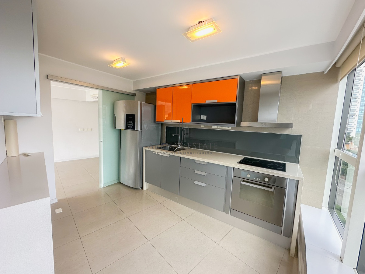 Apartamento ID.3188 - Mansa, Apartamento en Alexander Collection, dos suites más toilette