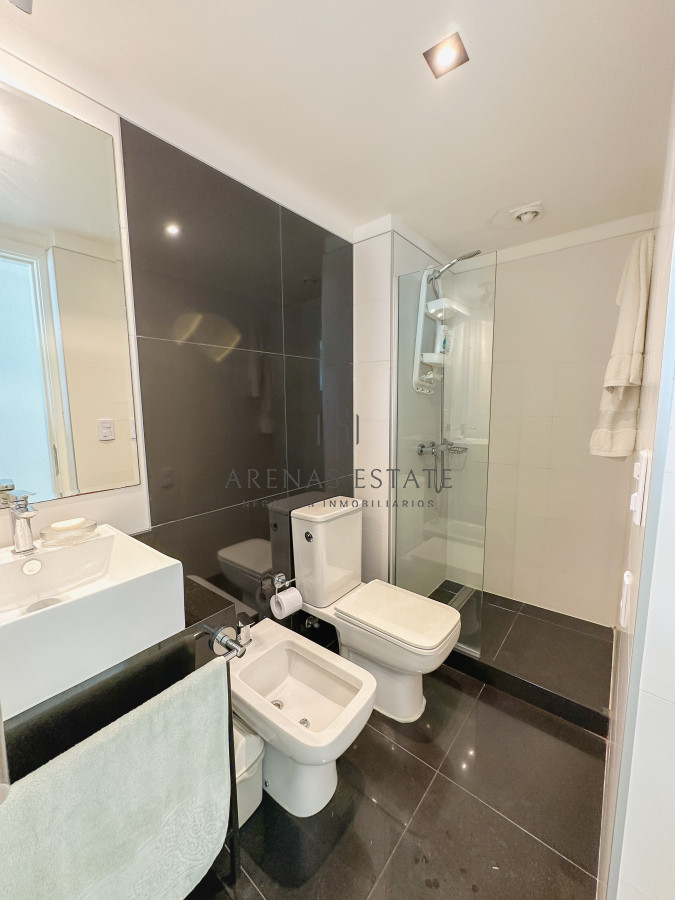 Apartamento ID.3647 - Oportunidad,Artower, piso alto con excelente vista, 1 dormitorio