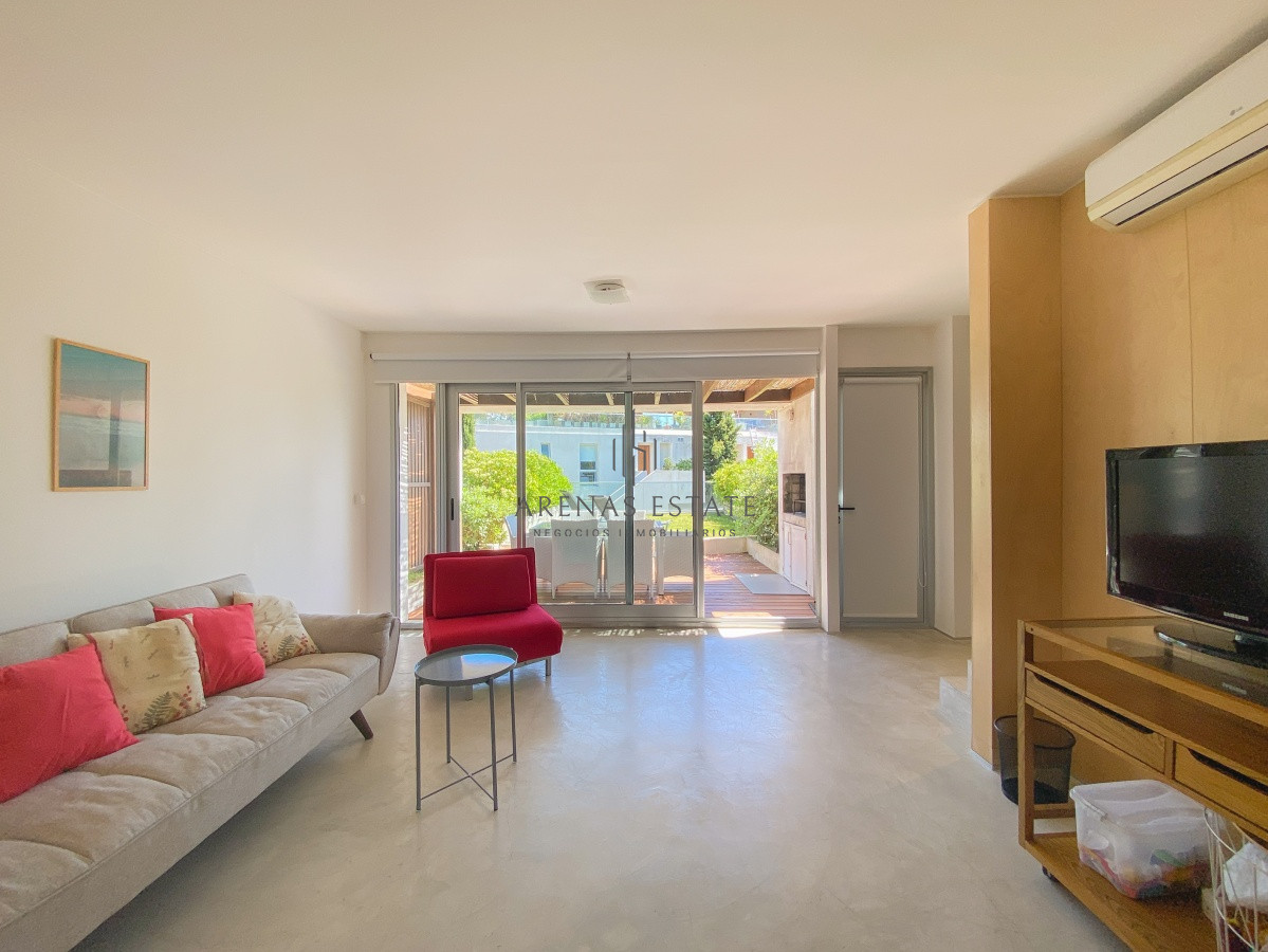 Apartamento ID.777 - Apartamento en venta en Punta del Este 