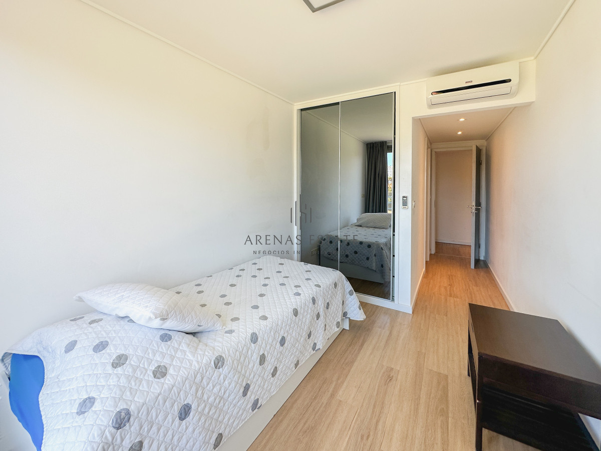 Apartamento ID.3913 - Apartamento en Mansa, 3 suites más toilette