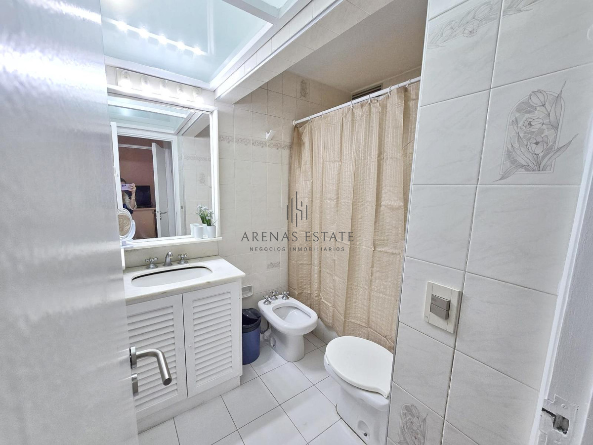 Apartamento ID.3759 - Apartamento en Mansa, orientación Brava, 1 dormitorio y medio
