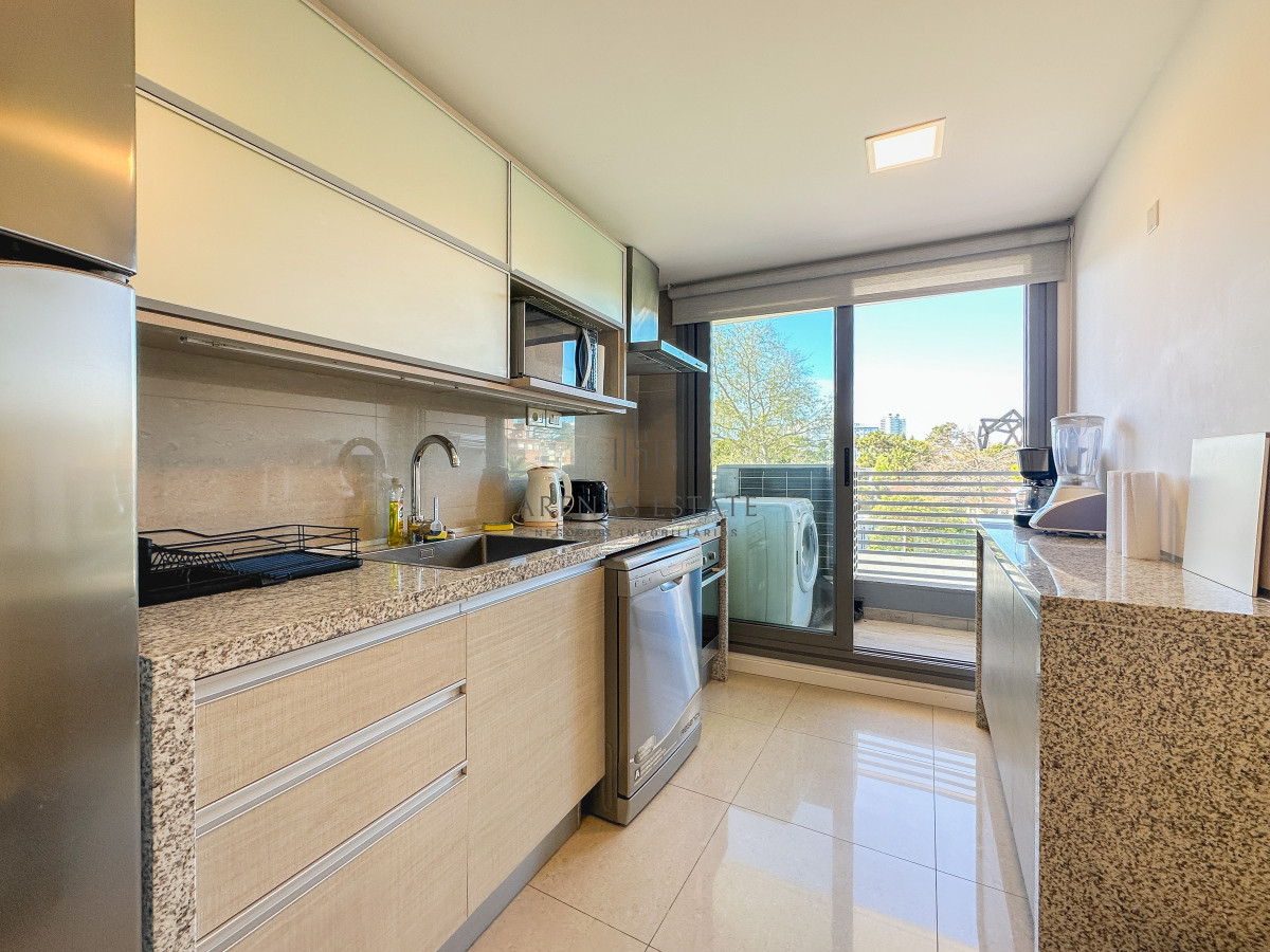 Apartamento ID.3913 - Apartamento en Mansa, 3 suites más toilette