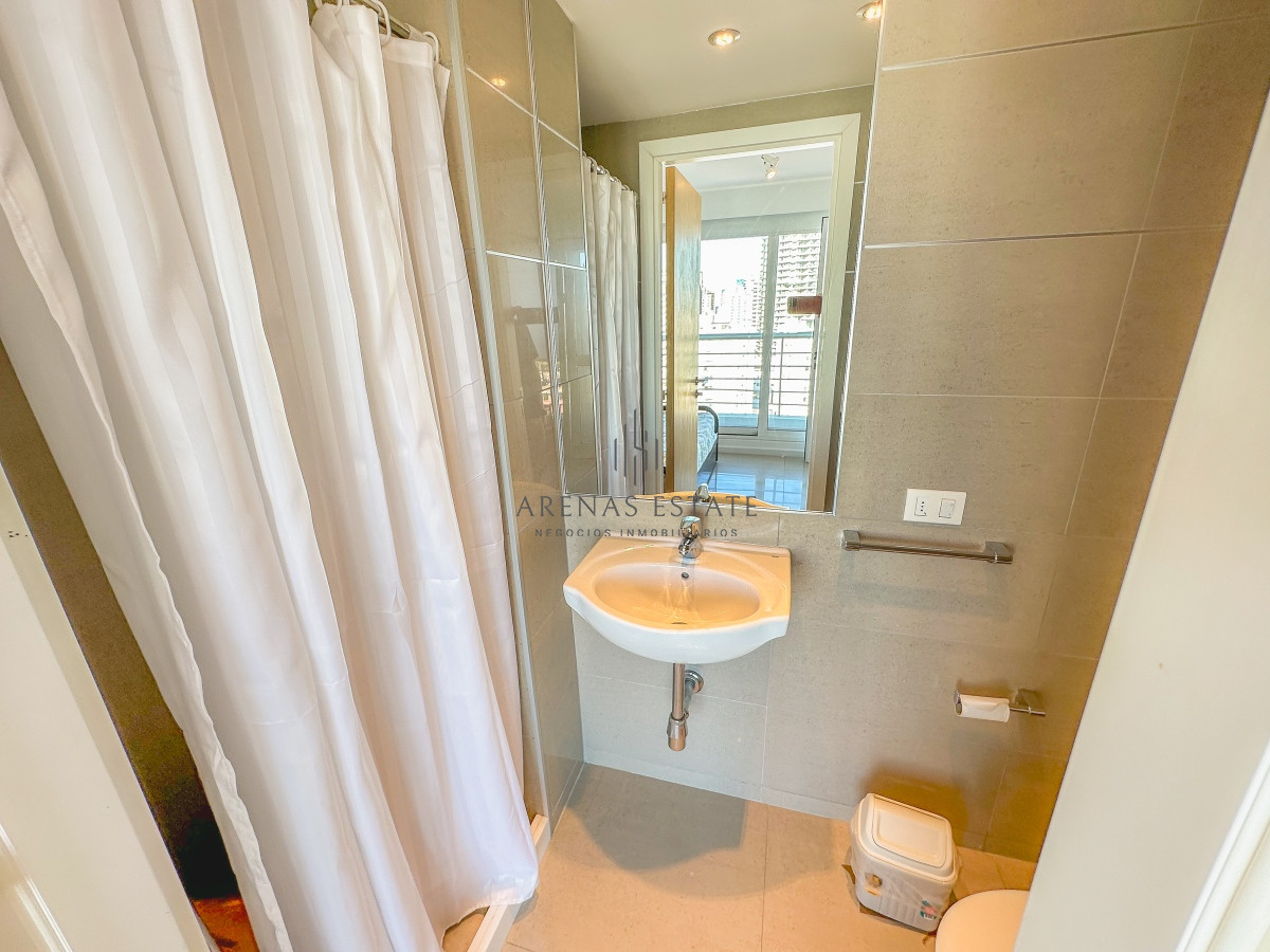 Apartamento ID.751 - Apartmento en venta en Punta del Este 
