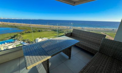 Poseidón Laguna, apartamento de 3 dormitorios más dependencia