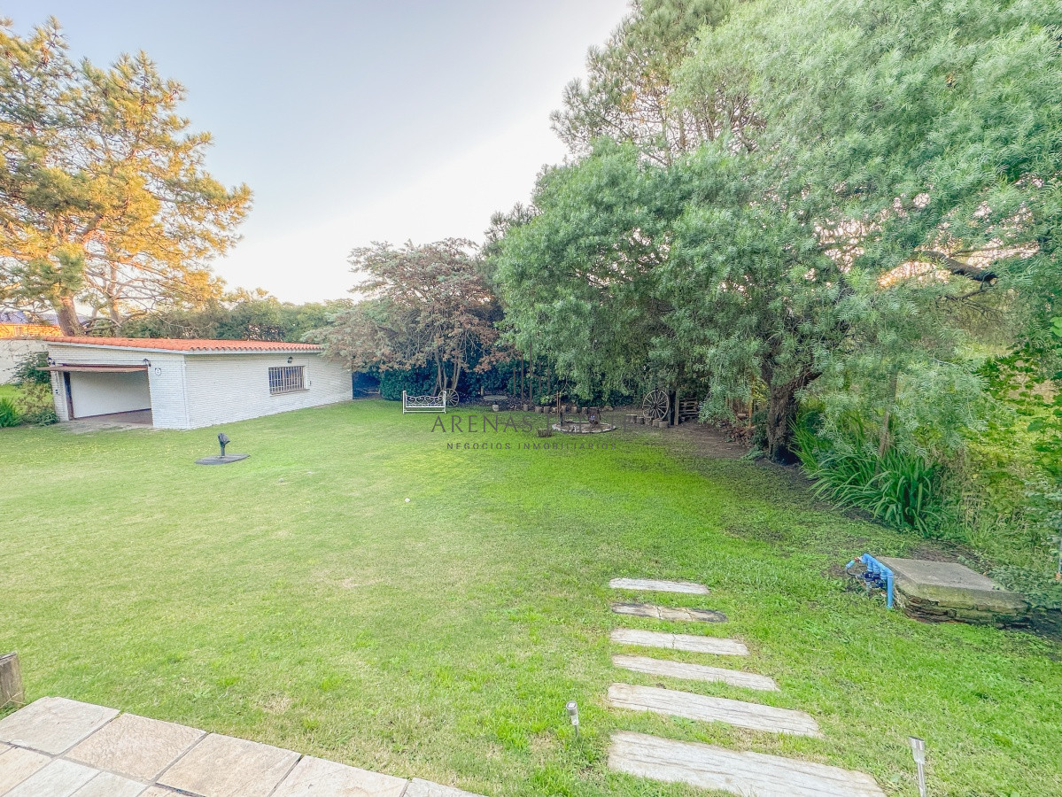 Casa ID.1305 - Casa en Pinares, 4 dormitorios