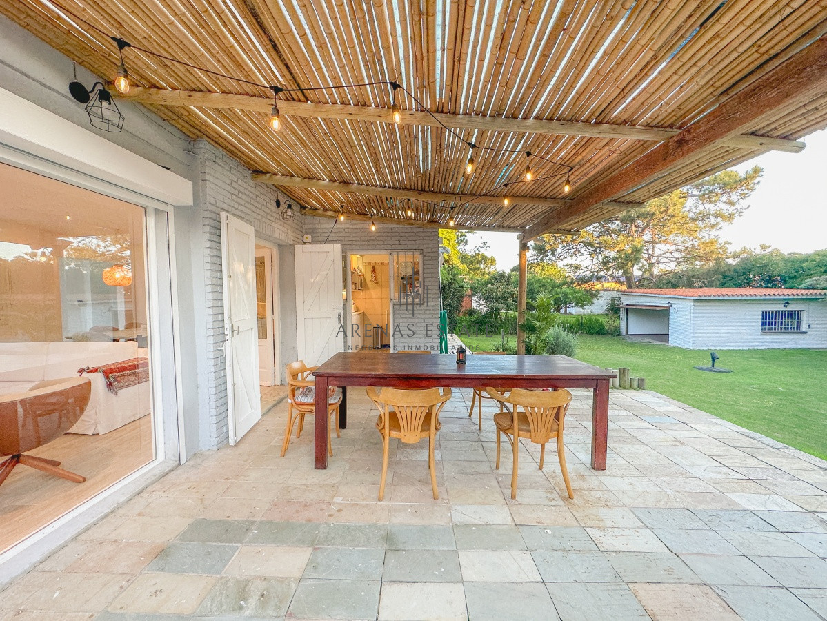 Casa ID.1305 - Casa en Pinares, 4 dormitorios