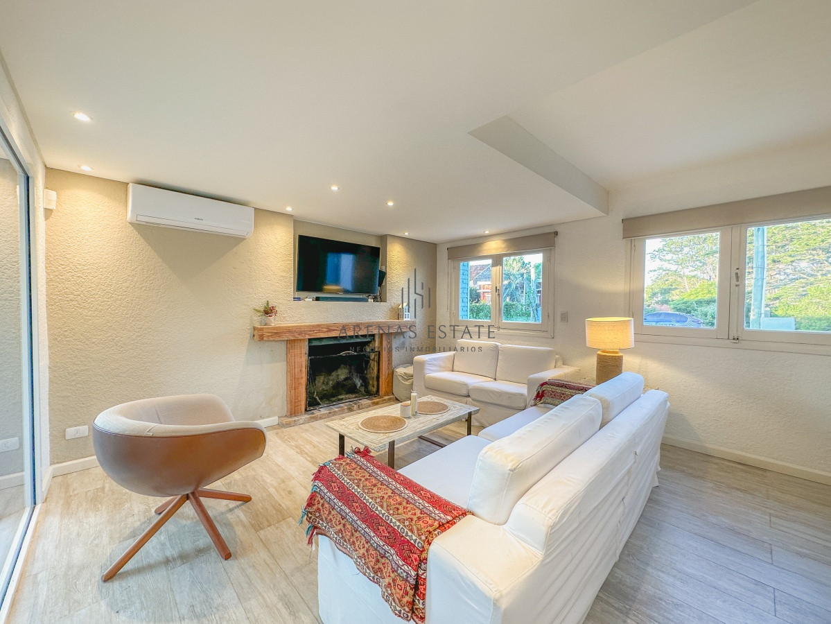 Casa ID.1305 - Casa en Pinares, 4 dormitorios