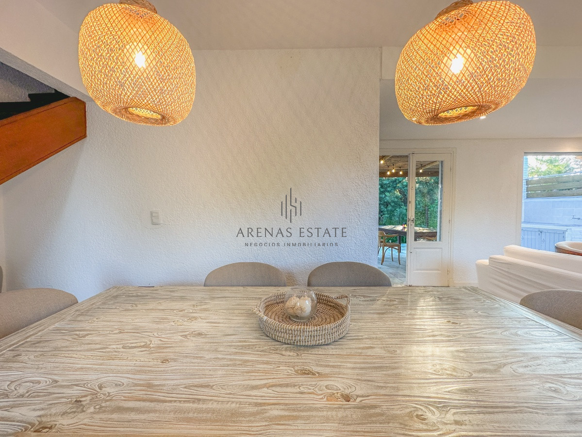 Casa ID.1305 - Casa en Pinares, 4 dormitorios