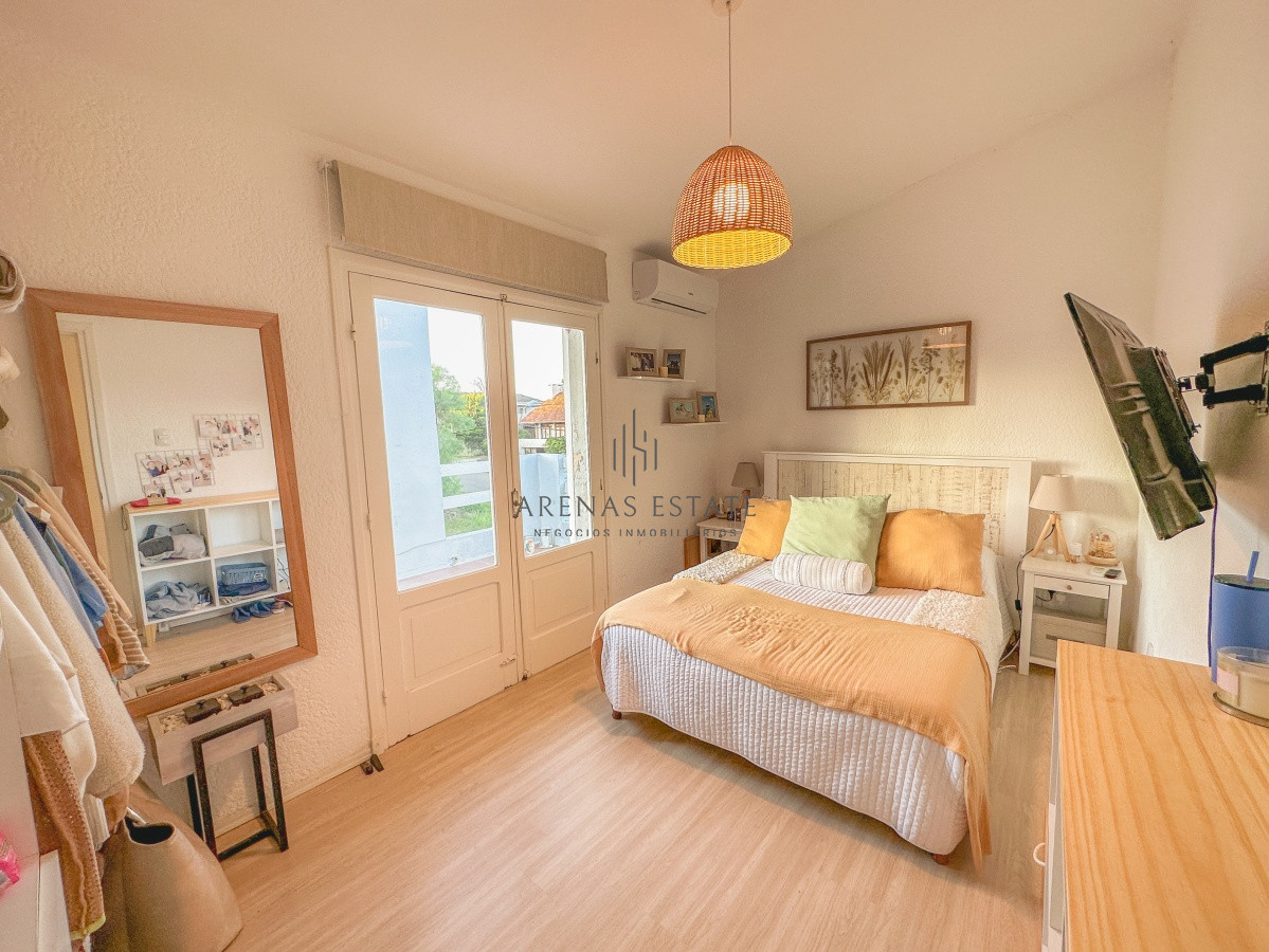 Casa ID.1305 - Casa en Pinares, 4 dormitorios
