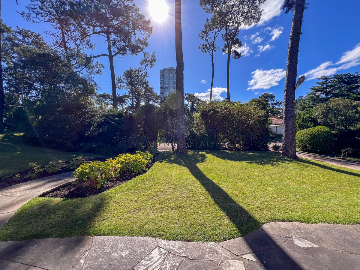 Casa ID.2636 - Casa entre Roosevelt y la mansa a la venta.