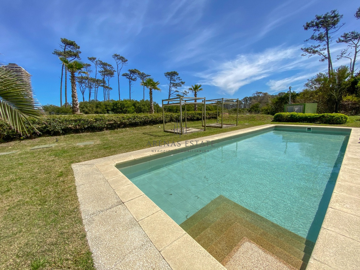 Apartamento ID.745 - Apartamento en venta en Punta del Este 