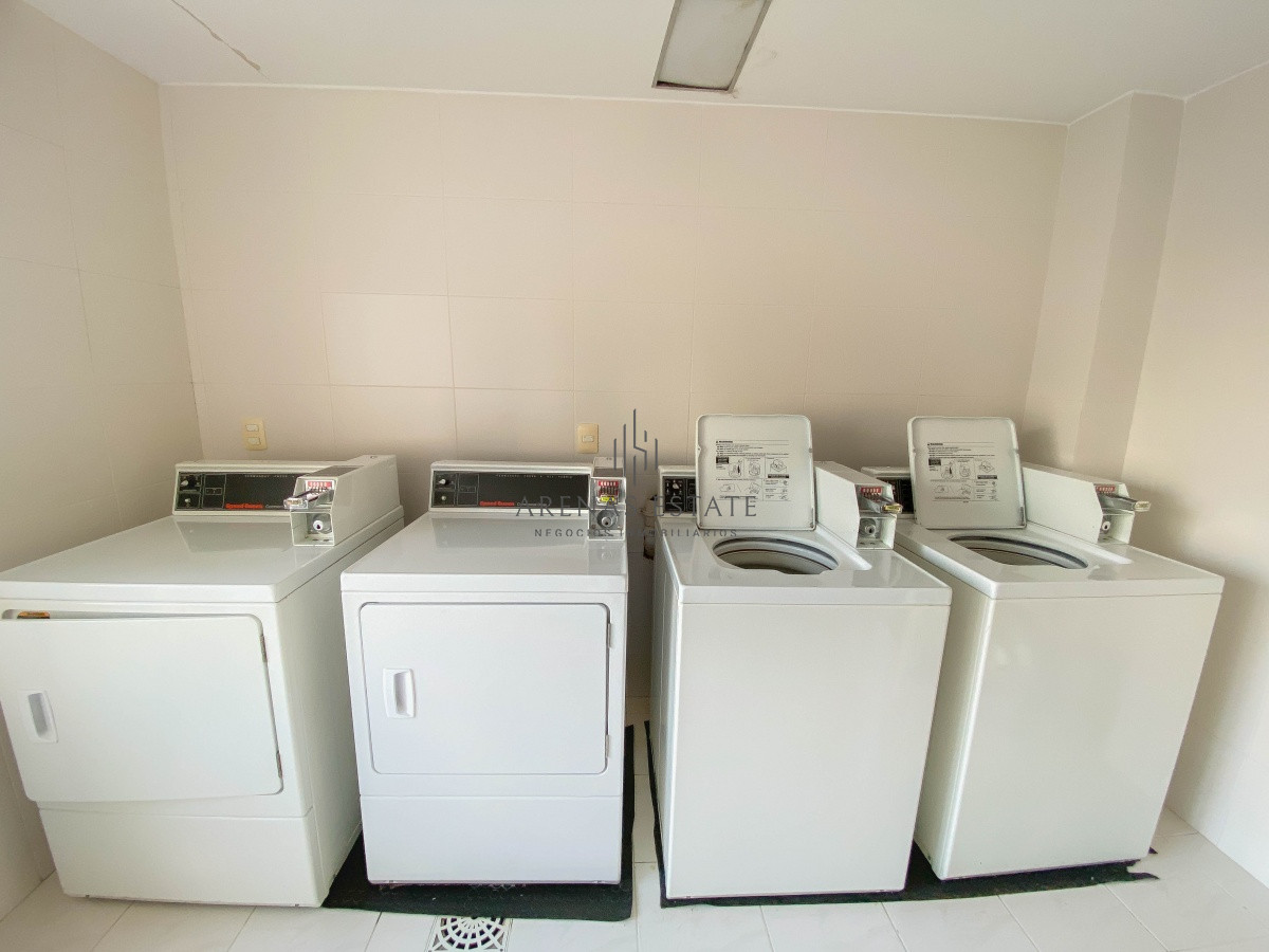 Apartamento ID.3018 - Mansa, apartamento de 3 dormitorios más dependencia con parrillero