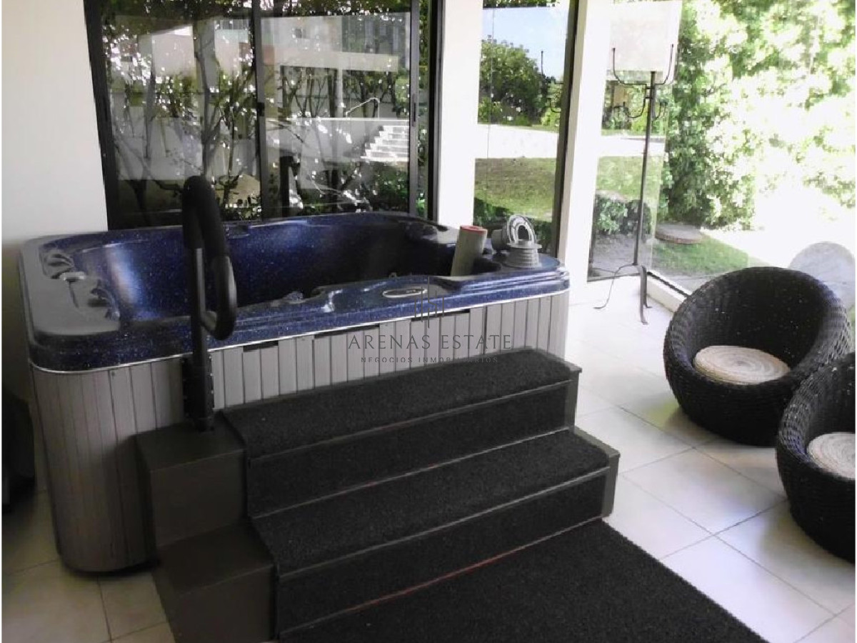 Apartamento ID.760 - Apartamento en venta en Punta del Este