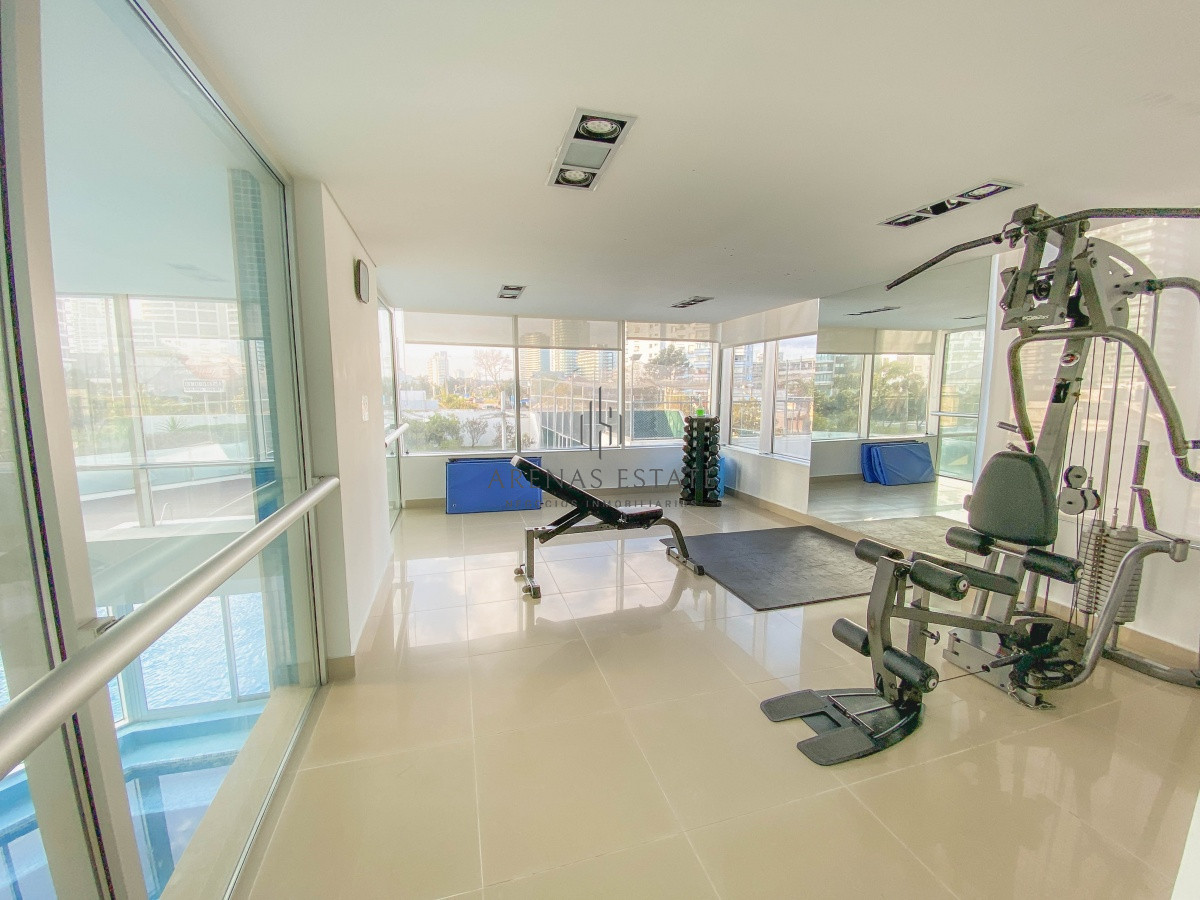 Apartamento ID.3018 - Mansa, apartamento de 3 dormitorios más dependencia con parrillero