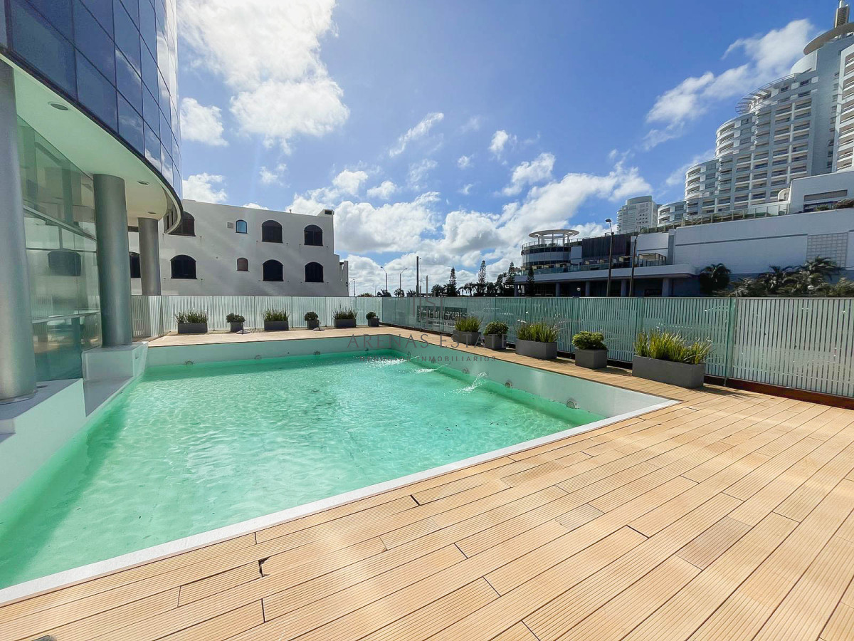 Apartamento ID.751 - Apartmento en venta en Punta del Este 