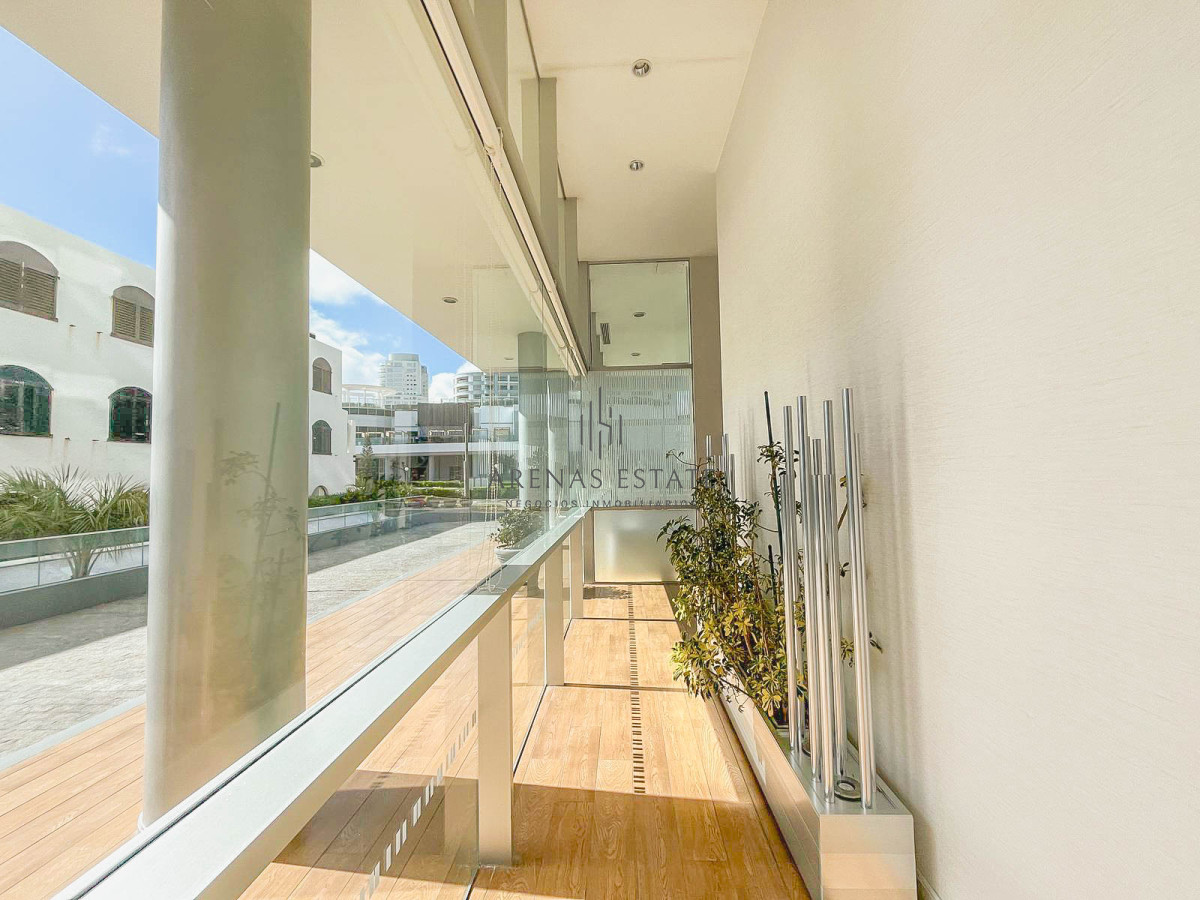 Apartamento ID.751 - Apartmento en venta en Punta del Este 