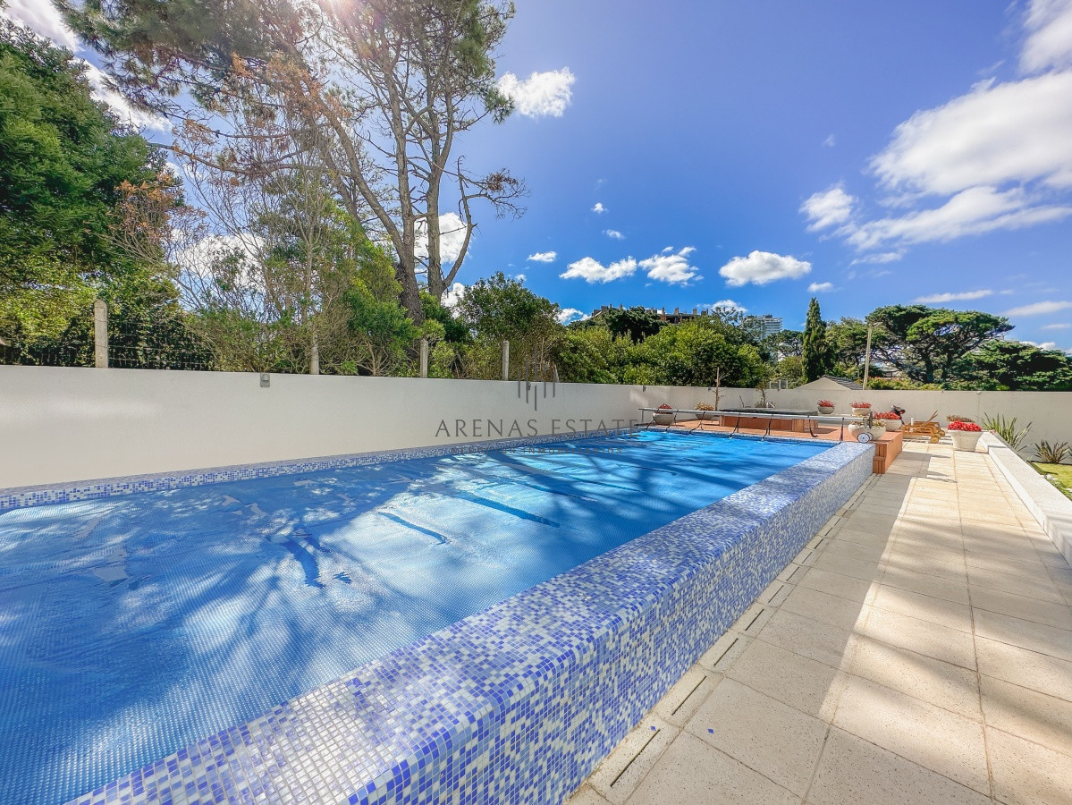 Apartamento ID.3044 - Apartamento en venta Punta del Este 