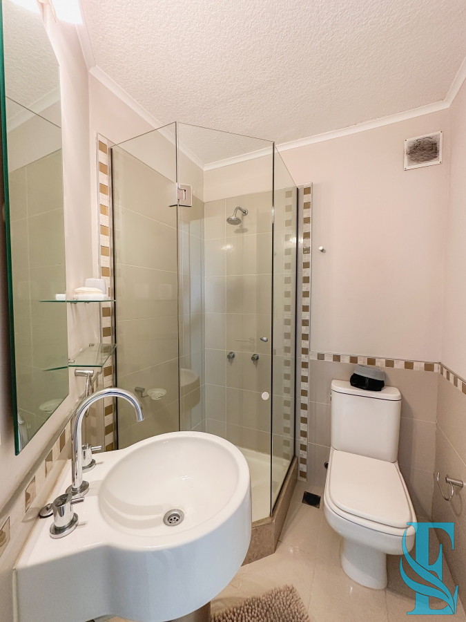 Apartamento ID.681 - Apartamento en Roosevelt, piso alto, 2 dormitorios