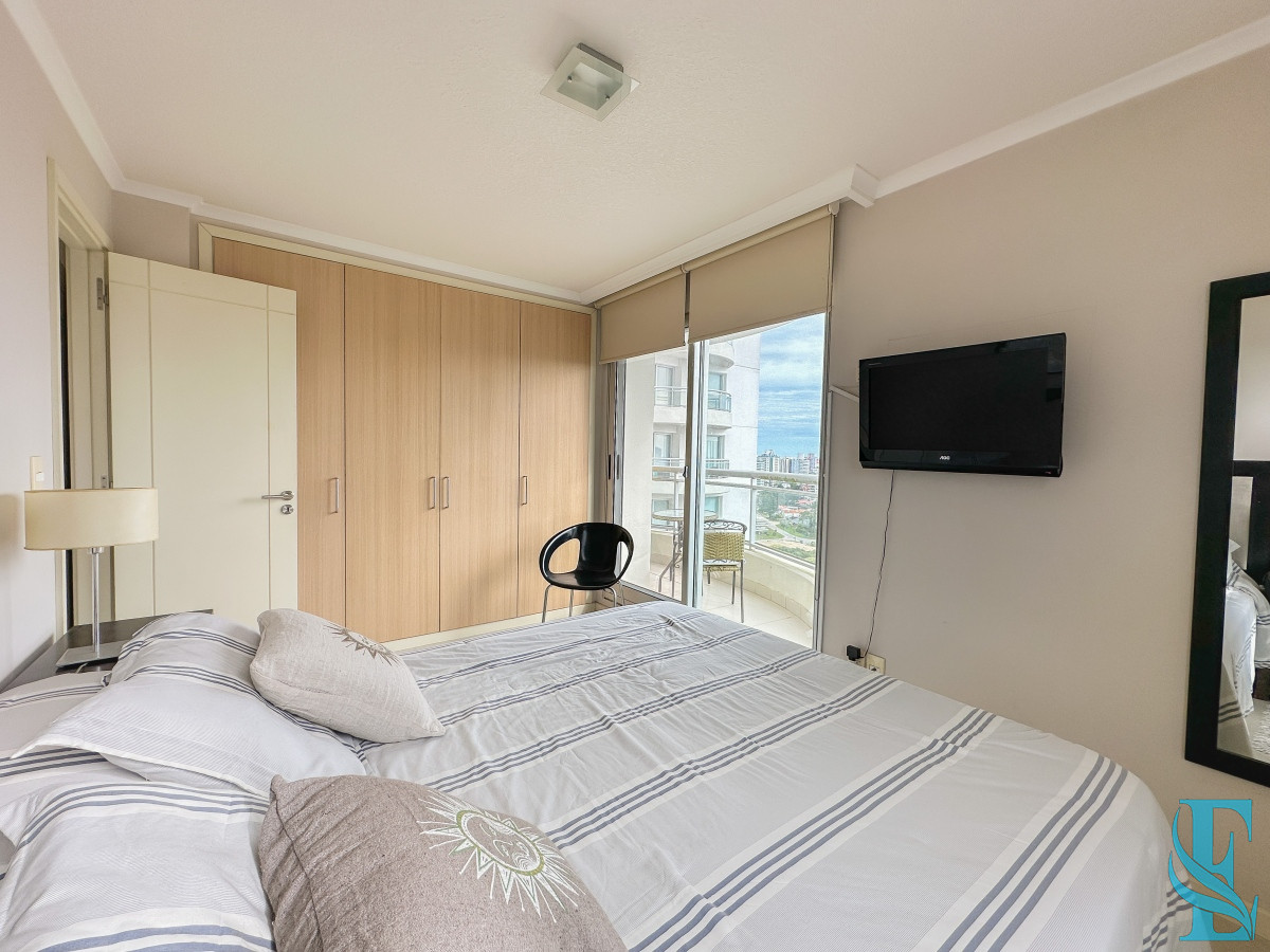 Apartamento ID.681 - Apartamento en Roosevelt, piso alto, 2 dormitorios