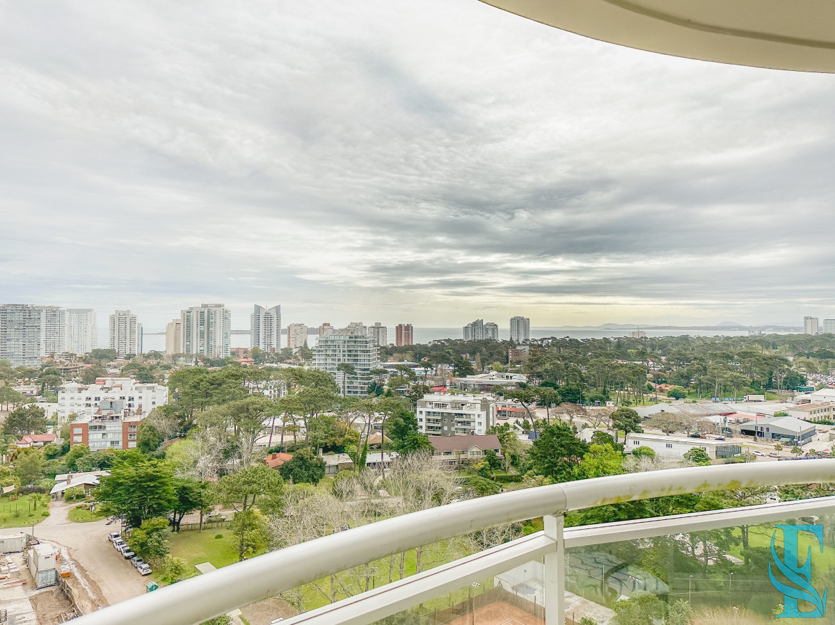 Apartamento ID.681 - Apartamento en Roosevelt, piso alto, 2 dormitorios