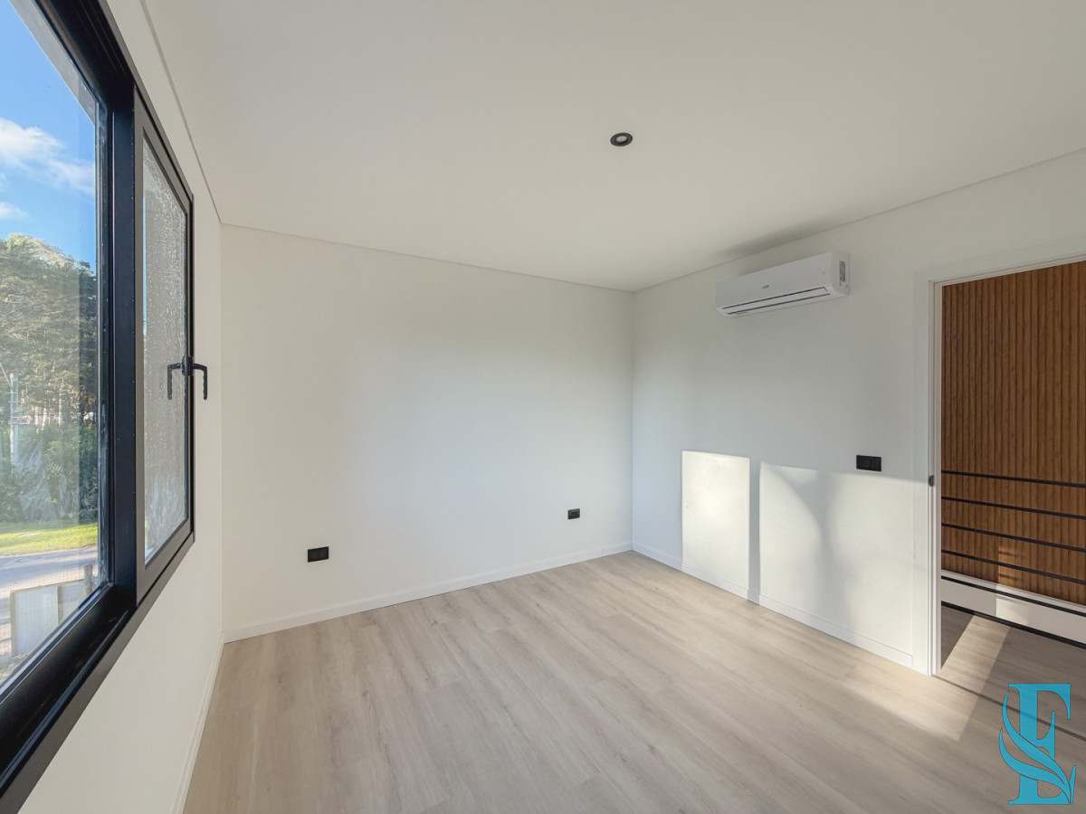 Casa ID.884 - Casa a estrenar en Barrio Córdoba, 3 dormitorios