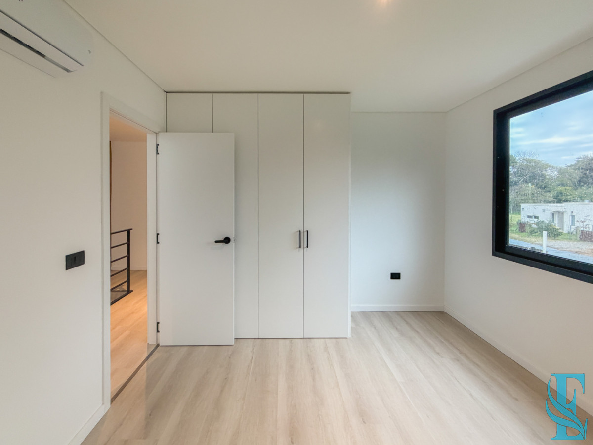Casa ID.884 - Casa a estrenar en Barrio Córdoba, 3 dormitorios