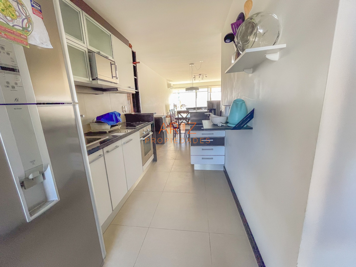 Apartamento ID.2131 - Apartamento en Mansa, 2 dormitorios y parrillero