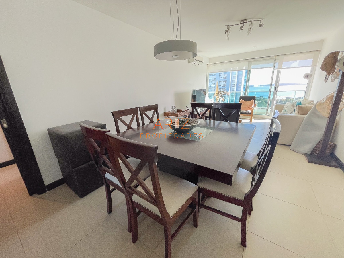 Apartamento ID.2131 - Apartamento en Mansa, 2 dormitorios y parrillero