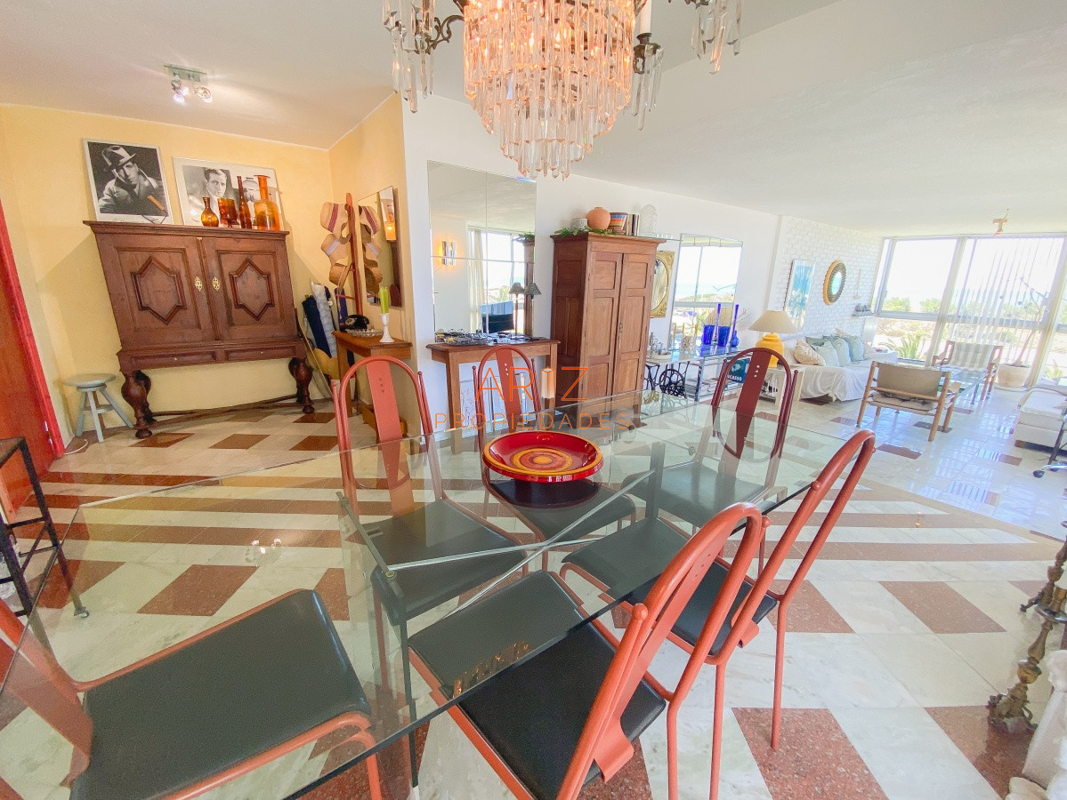 Apartamento ID.2128 - Apartamento esquinero frente al Océano, 2 dormitorios