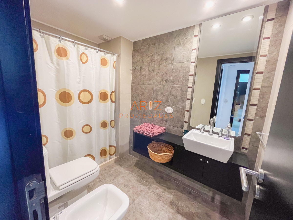 Apartamento ID.2131 - Apartamento en Mansa, 2 dormitorios y parrillero