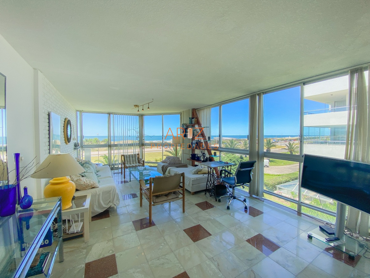 Apartamento ID.2128 - Apartamento esquinero frente al Océano, 2 dormitorios
