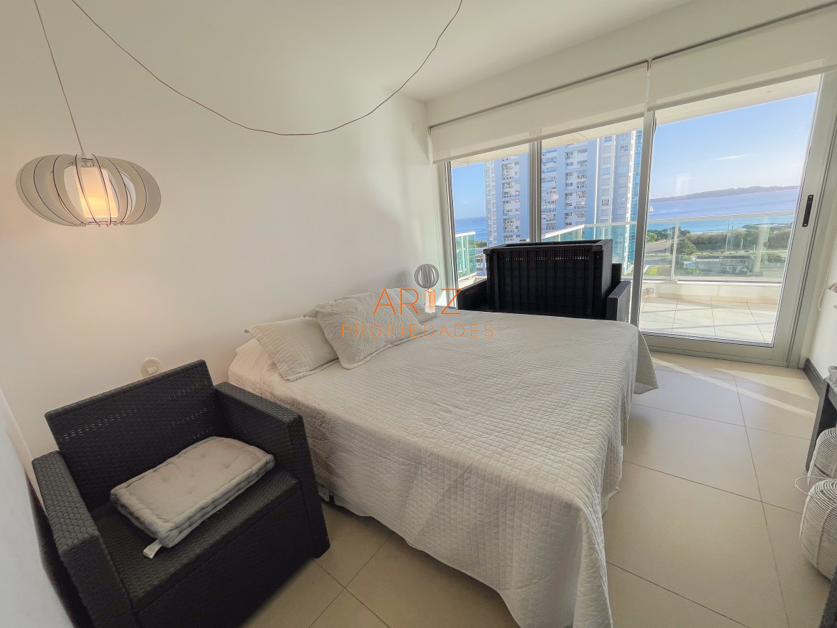 Apartamento ID.2131 - Apartamento en Mansa, 2 dormitorios y parrillero