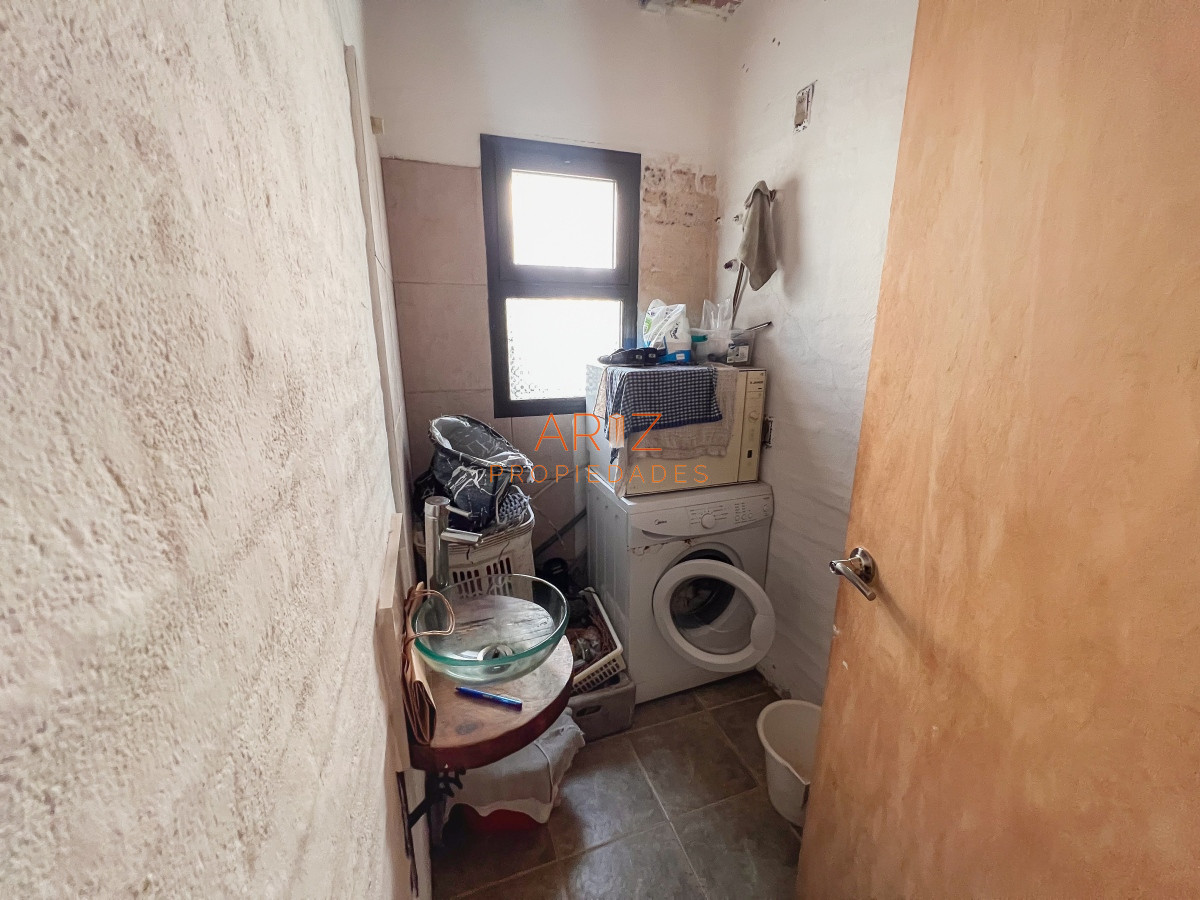 Casa ID.1968 - Casa en Barrio Córdoba, 5 dormitorios