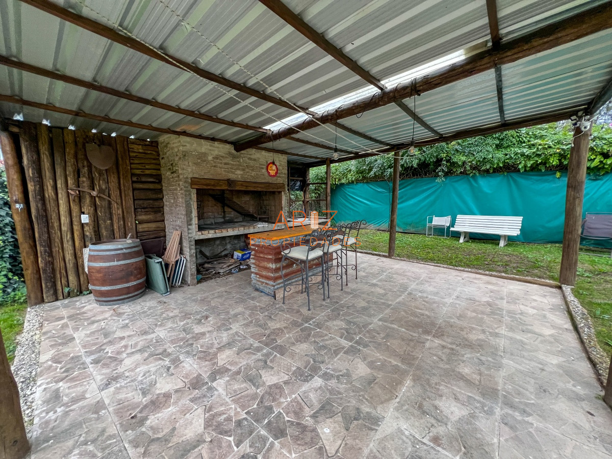 Casa ID.1968 - Casa en Barrio Córdoba, 5 dormitorios