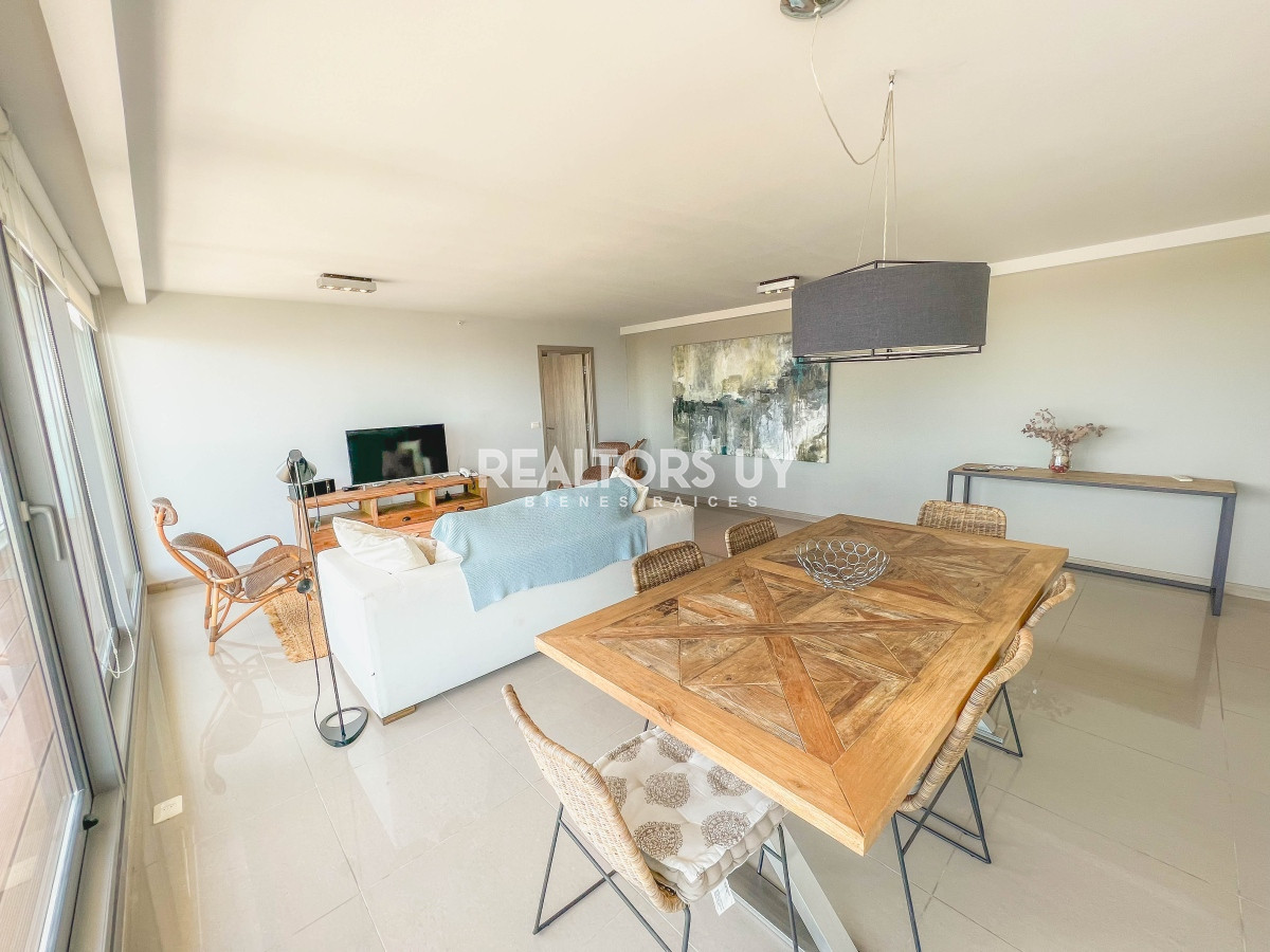 Apartamento ID.835 - Apartamento en Brava, 2 suites con espectacular vista al mar