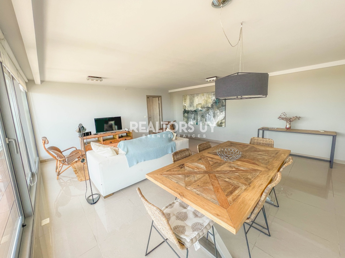 Apartamento ID.835 - Apartamento en Brava, 2 suites con espectacular vista al mar