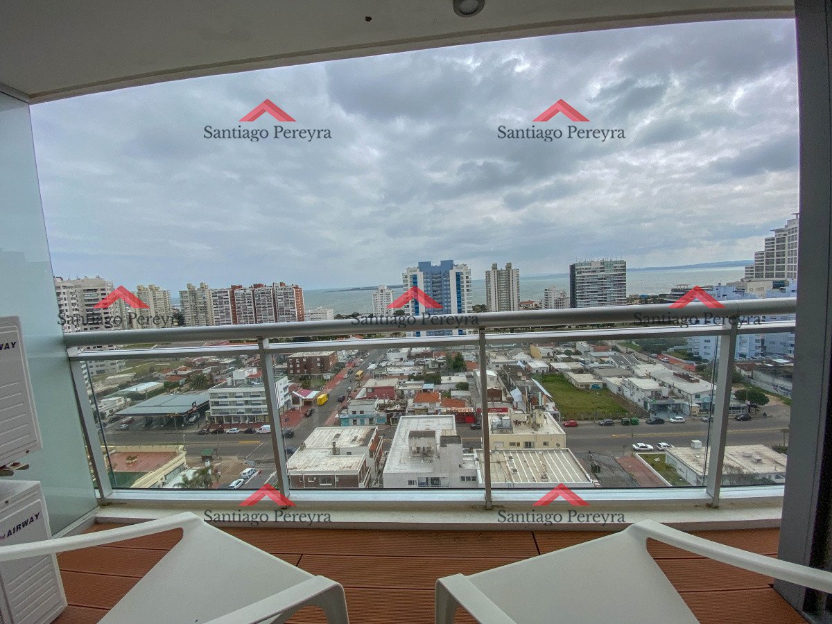 Apartamento ID.12867 - Apartamento de 1 dormitorio y medio con vista