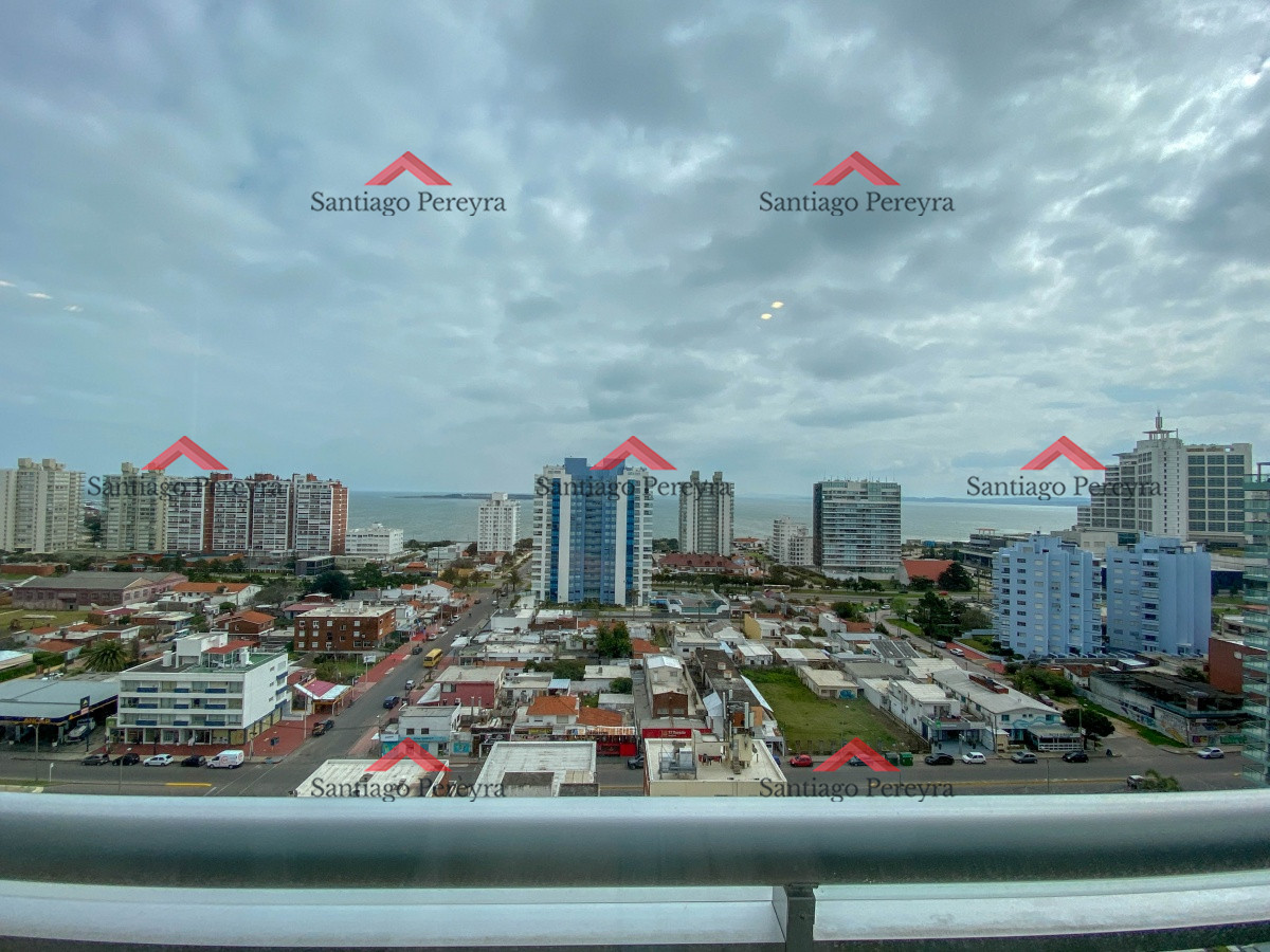 Apartamento ID.12867 - Apartamento de 1 dormitorio y medio con vista