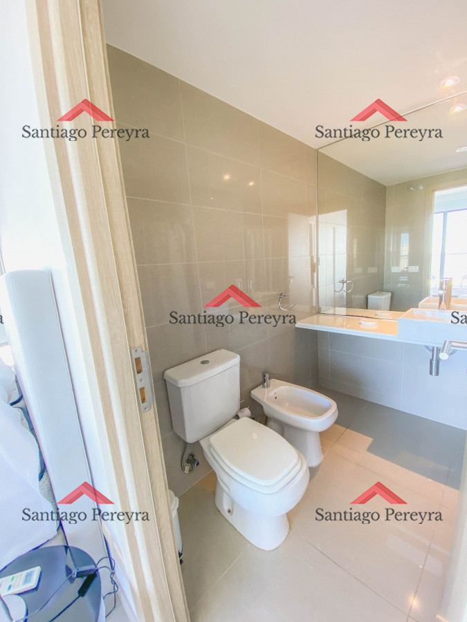 Apartamento ID.12868 - Piso alto con vista brava, dos suites