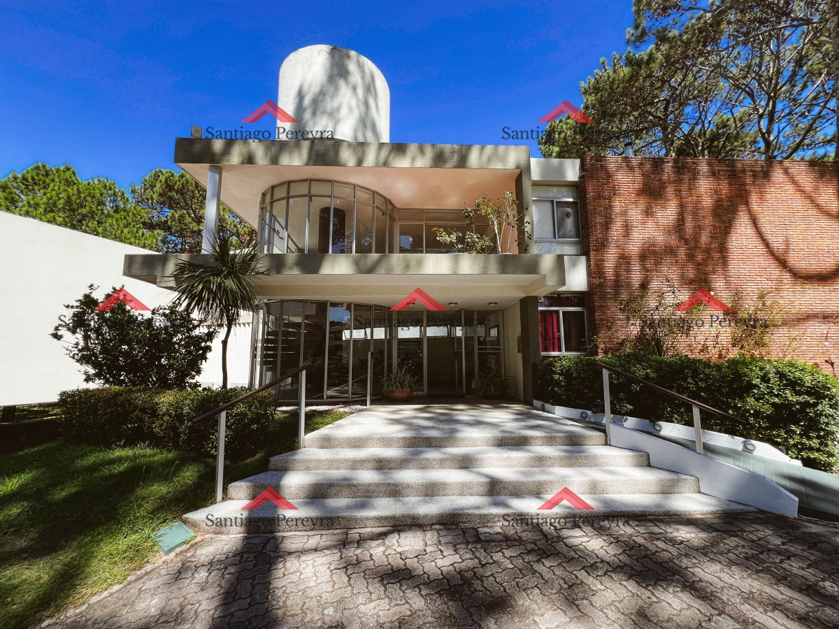 Apartamento ID.15588 - Apartamento en Mansa, 1 dormitorio y medio