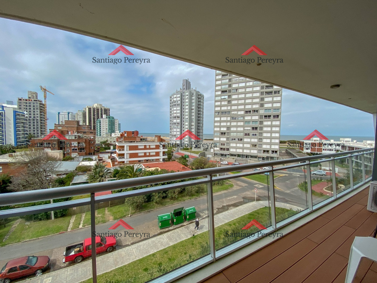 Apartamento ID.12898 - Amplio apartamento en brava