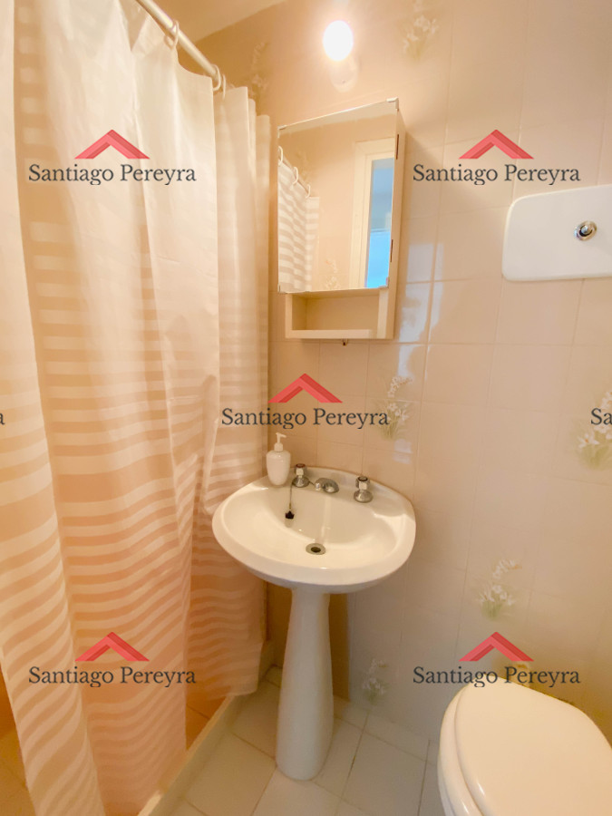 Apartamento ID.17099 - Oportunidad, Mansa, apartamento en primera linea de 3 dormitorios mas dependencia