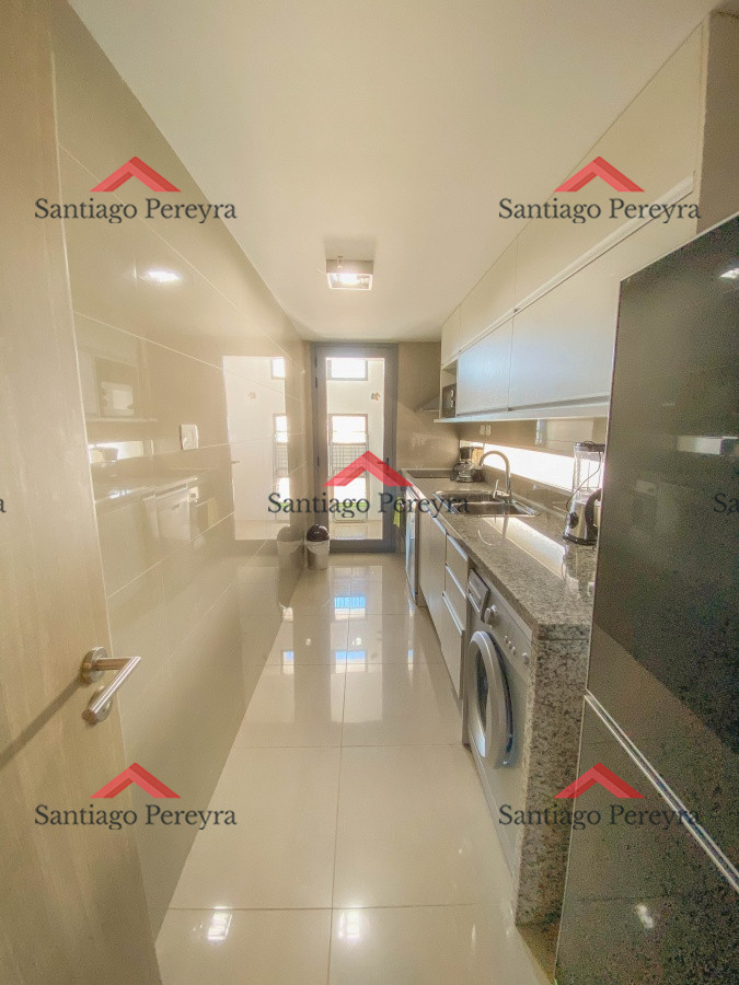 Apartamento ID.12868 - Piso alto con vista brava, dos suites