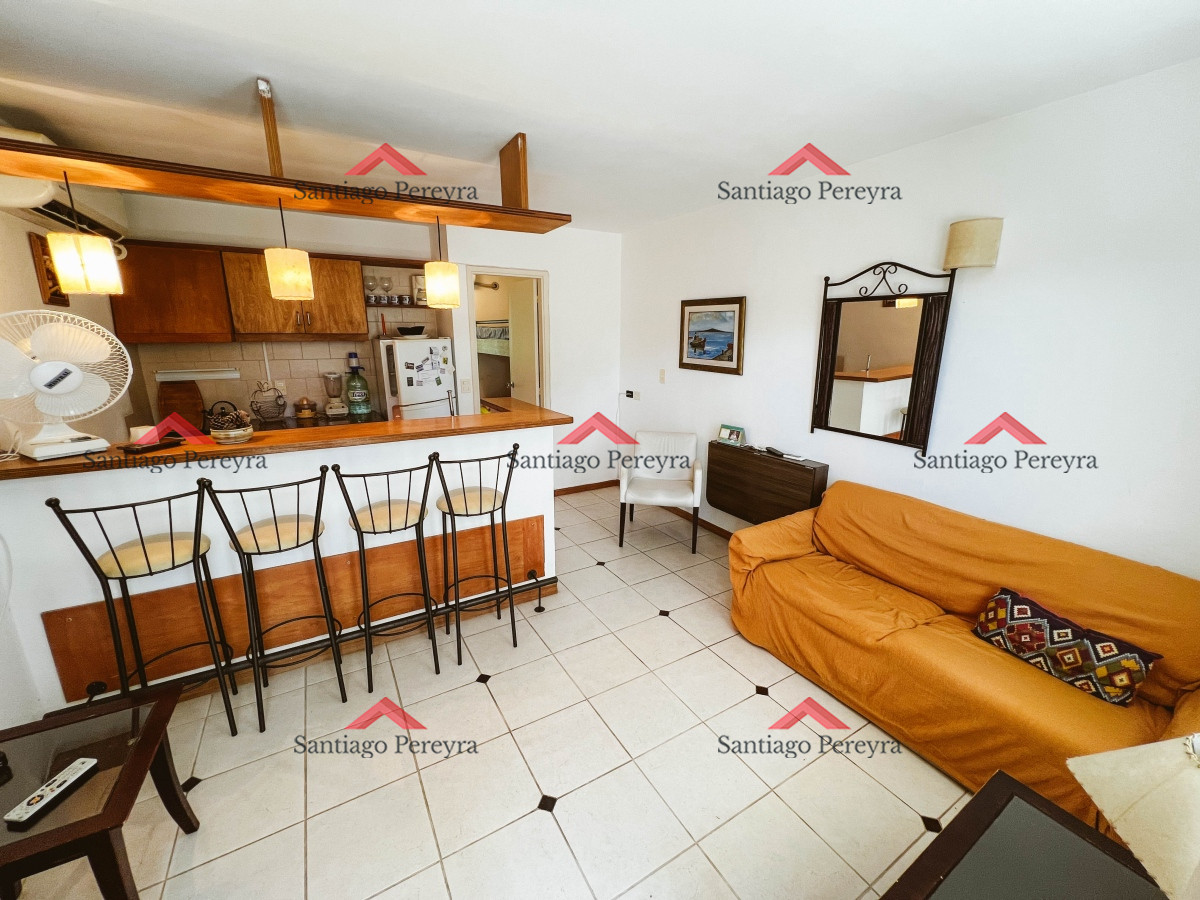 Apartamento ID.15588 - Apartamento en Mansa, 1 dormitorio y medio
