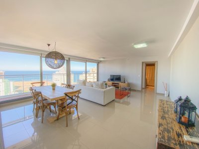 Dos suites con vista brava